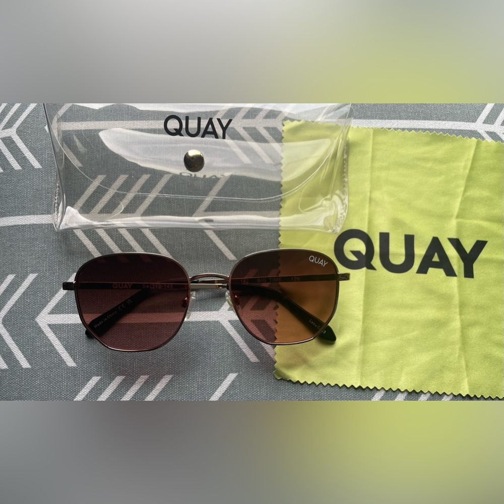 Quay Big Time polarized sunglasses 🕶️